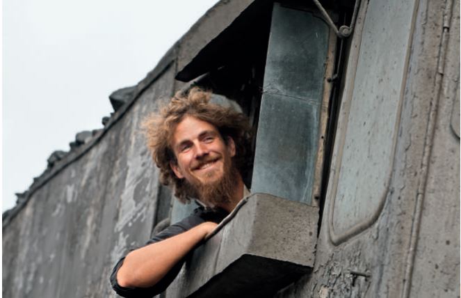 從北京到新疆，一個德國人如何走完他的4646公里？_img_4