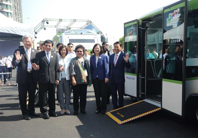 領先體驗綠色運具，高雄11月舉辦亞洲新灣區「智慧自駕小巴試乘」