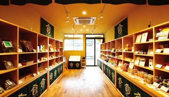 車站就是公民會館—日本阿久根車站_img_2