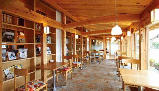 車站就是公民會館—日本阿久根車站_img_4