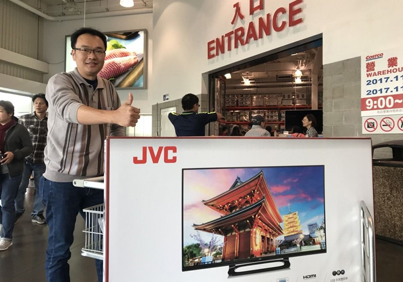 好市多黑色購物節買60吋夏普電視 送45吋電視_img_1