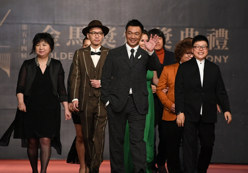 《大佛普拉斯》5項大獎最大贏家！完整得獎名單看這裡