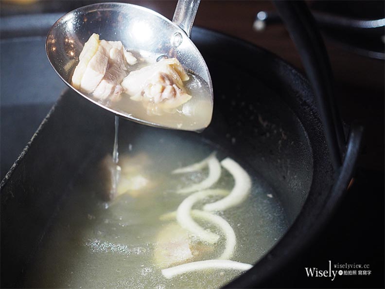 椰子雞鍋物：清爽甘甜湯頭，食材美味可口_img_14
