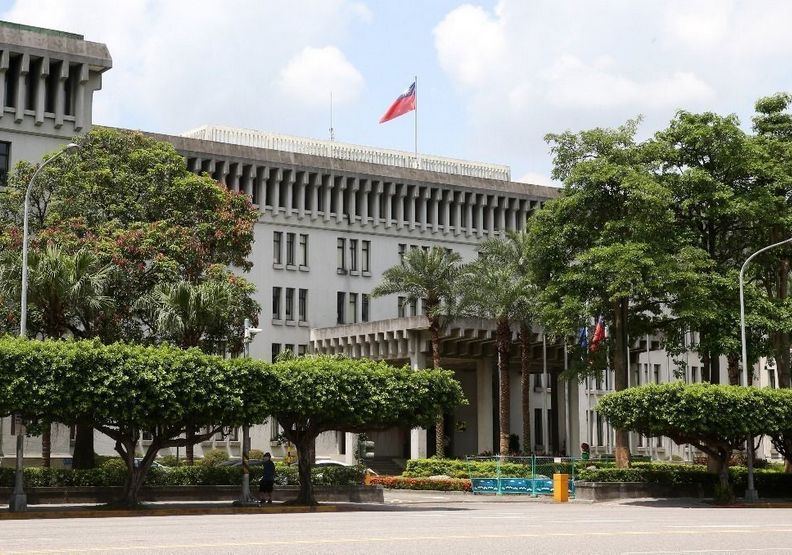 行政院叫功德院!你知道誰是魔法部跟便當局嗎?_img_5