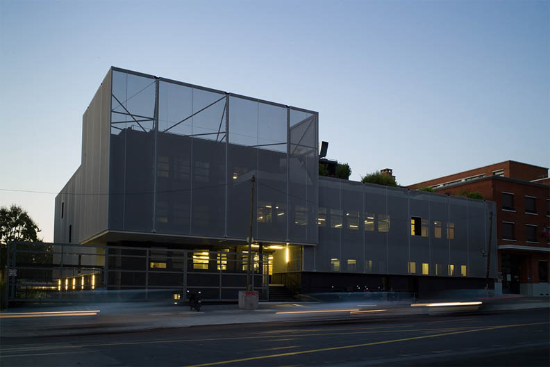 這所法國大學不給文憑,錄取率卻比哈佛還低_img_2