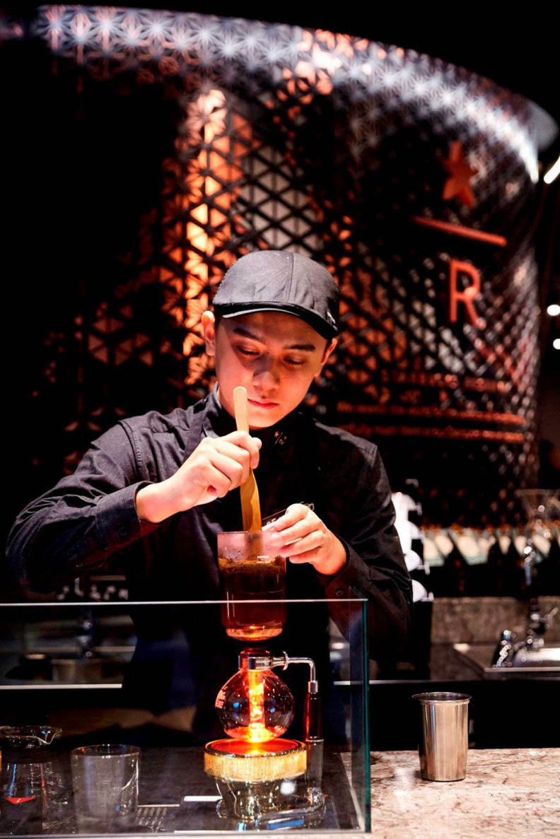 最頂級星巴克 全球只有30間!台灣的在這_img_5