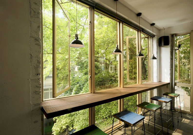 陽光恣意灑落!三間從老屋、廢墟變身玻璃屋的風格咖啡餐館_img_1
