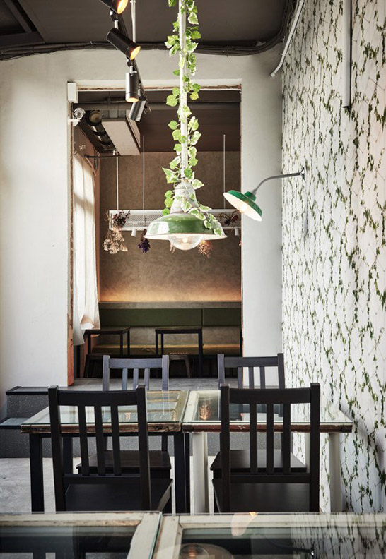 陽光恣意灑落!三間從老屋、廢墟變身玻璃屋的風格咖啡餐館_img_17