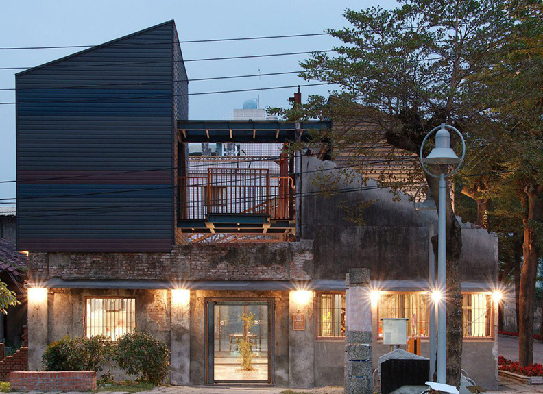 陽光恣意灑落!三間從老屋、廢墟變身玻璃屋的風格咖啡餐館_img_22