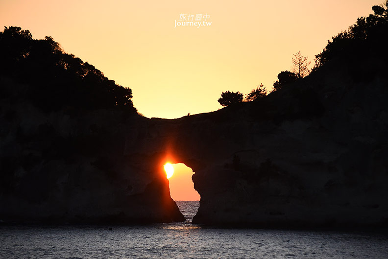 日本和歌山、白浜|圓月島・落入海蝕洞的絕美夕陽_img_5