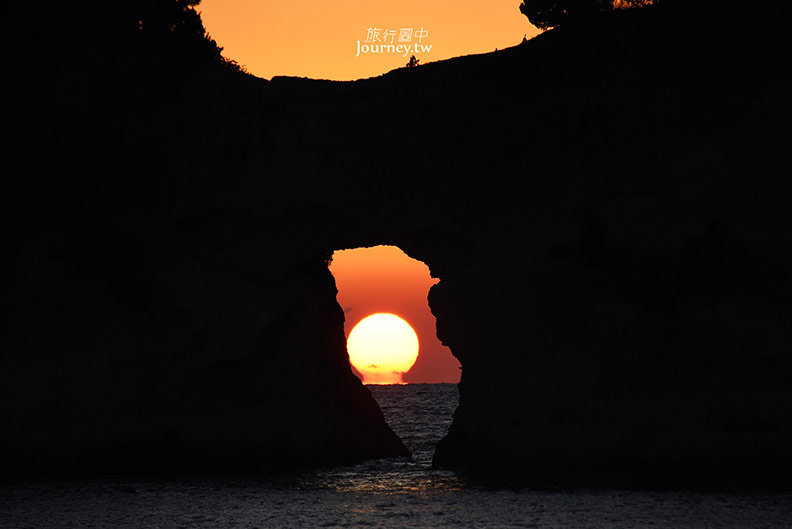 日本和歌山、白浜|圓月島・落入海蝕洞的絕美夕陽_img_7