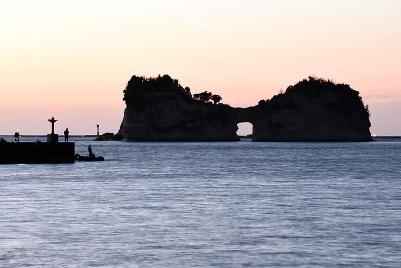 日本和歌山、白浜|圓月島・落入海蝕洞的絕美夕陽_img_13