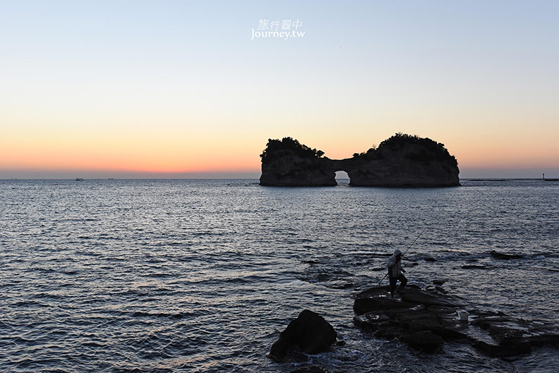 日本和歌山、白浜|圓月島・落入海蝕洞的絕美夕陽_img_14