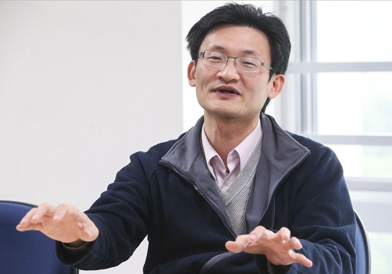 中研院學者：認真面對國家可能失敗的時候到了！
