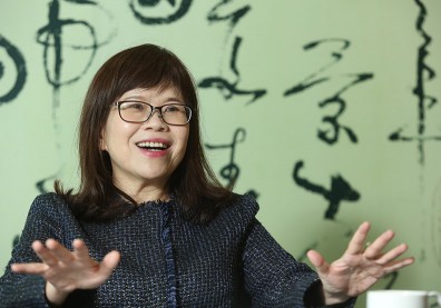 林琬琬身兼「兩師」 用教師魂接掌KPMG