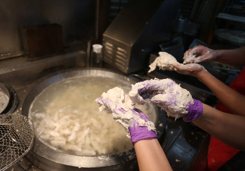 70年魚丸店變潮店 裝潢時尚買氣更旺_img_1