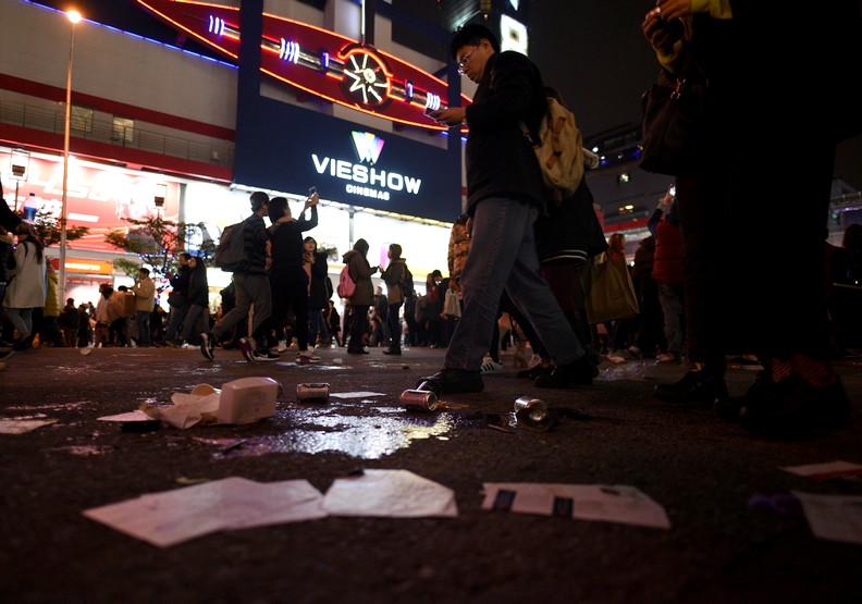 公民素養在哪?跨年過後徒留清潔人員賣命打掃_img_4