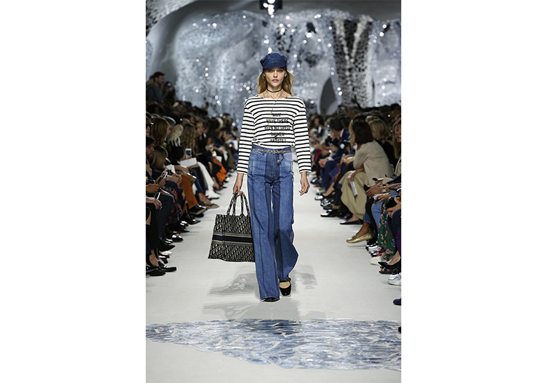 Keith Haring塗鴉搖身成Coach核心元素 Dior邀名模Sasha Pivovarova形象廣告中作畫_img_8