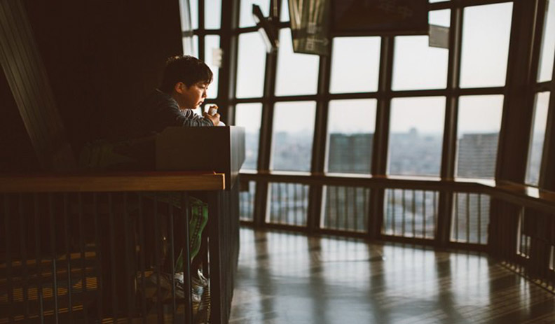 孤獨感爆發！最真實的日本街頭攝影_img_9