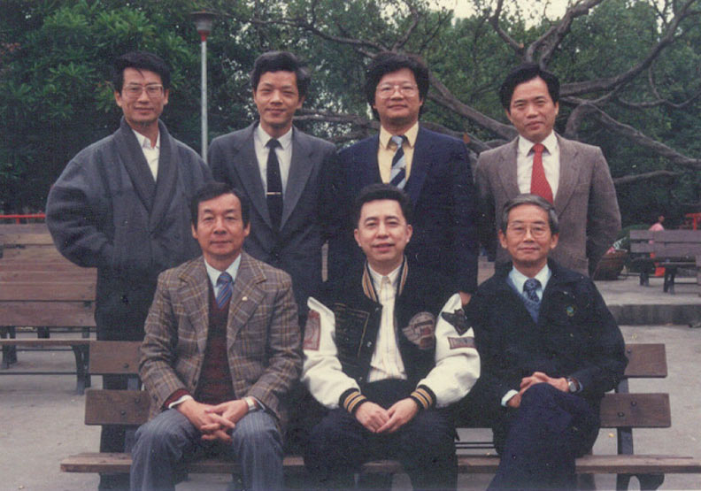 爾雅出版家——隱地與《人生船》