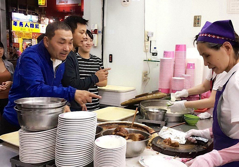 政治人物臉書曬吃相 合你胃口嗎?_img_2