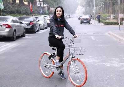 36歲胡瑋煒出租小橘 讓176城市都騎她的車