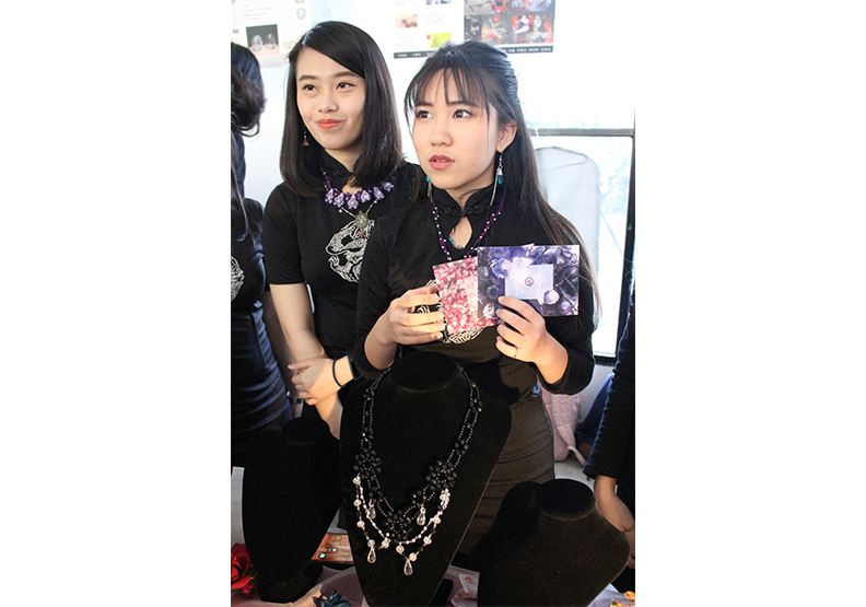 上這門課，得先扮成太陽神或林黛玉_img_2