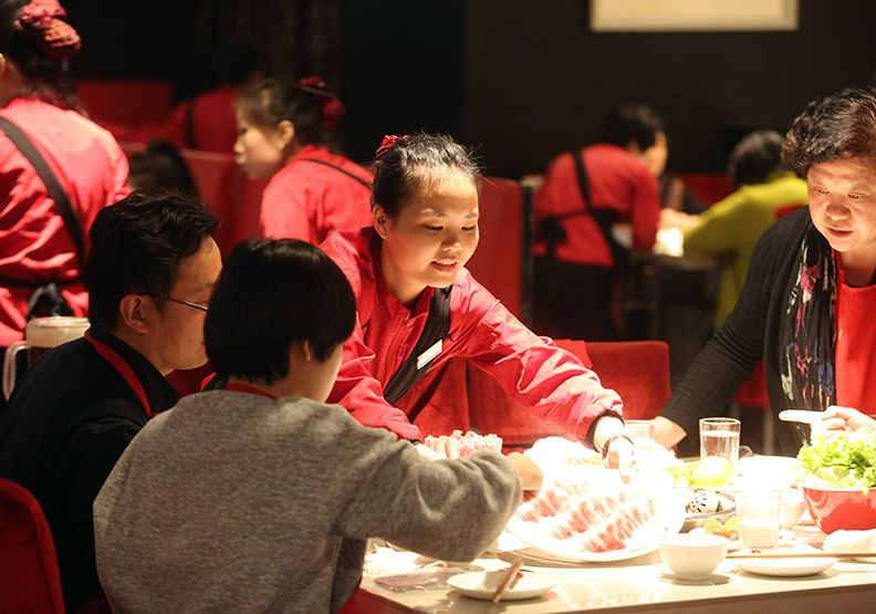 兩岸消費者為何都讓「海底撈」傷透了心?_img_2