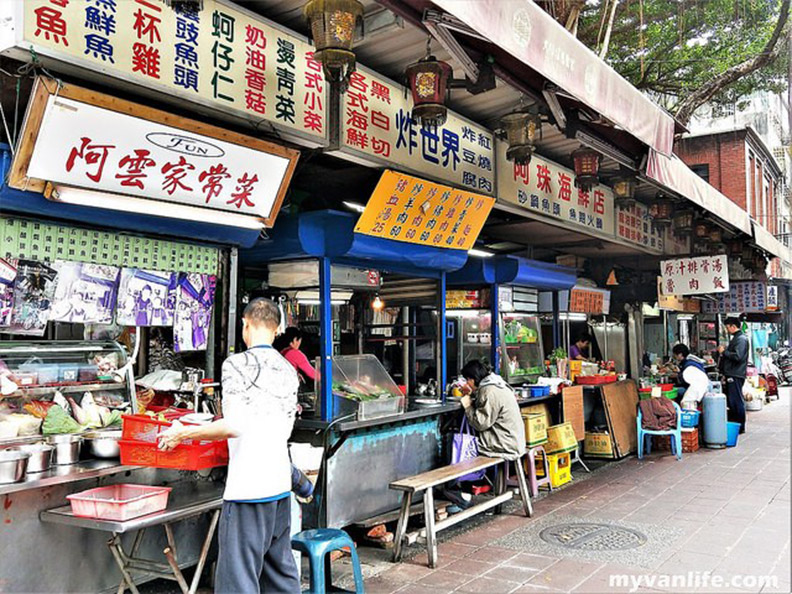 台北食記：廟埕前的排骨湯_img_6