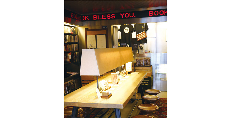 由作家松浦彌太郎經營 這家書店不幫書分類_img_4