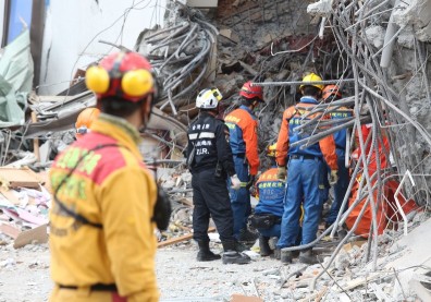 義無反顧的努力！敬最辛勤的搜救隊員