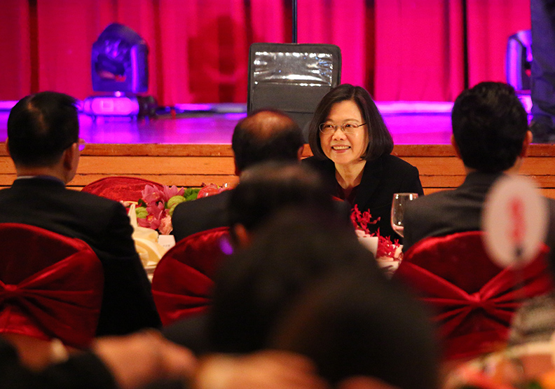 兩岸大人打架 台商成夾心餅_img_1