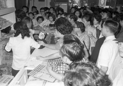 46年前衛生紙之亂 蔣經國孫運璿怎麼抗漲？