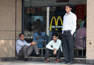 貧富差距大、中產階級流失 印度難複製中國夢？