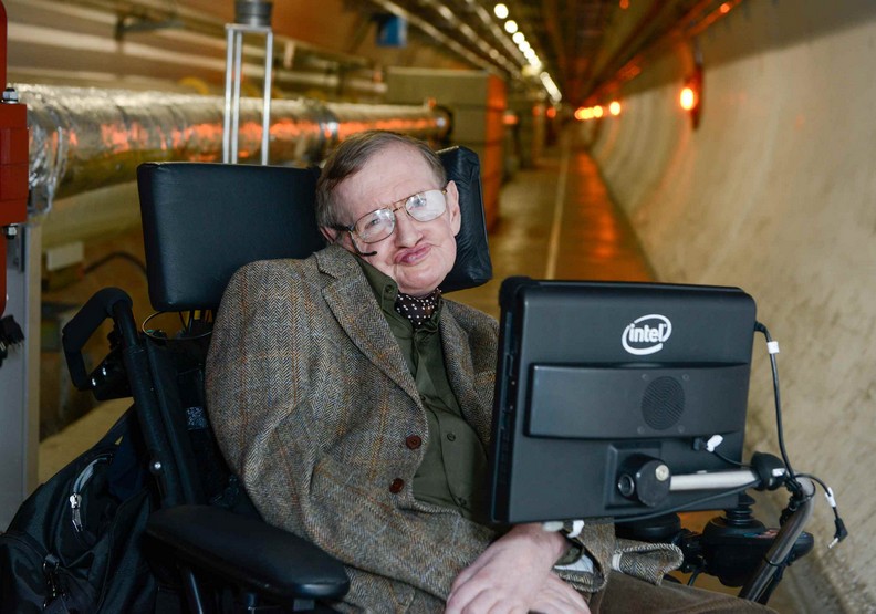 不讓靈魂受制於軀殼！史蒂芬霍金力抗漸凍人症的傳奇一生_img_3