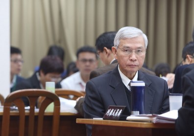 楊金龍想做自己的第一步，新台幣改版？