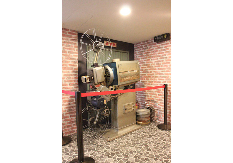 台南真善美戲院：國寶畫師顏振發手繪牆_img_9