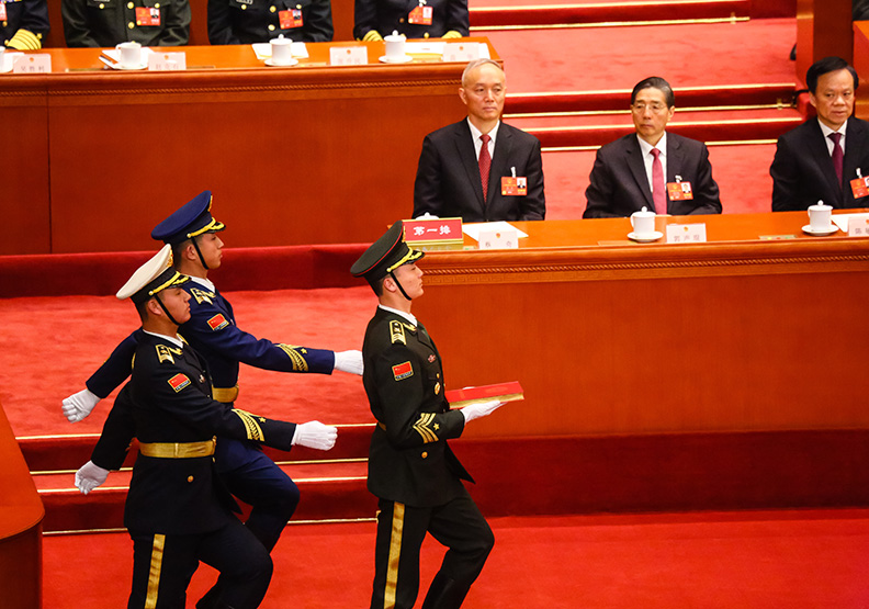 習近平毫無懸念連任主席,聽聽大陸民眾怎麼說?_img_6