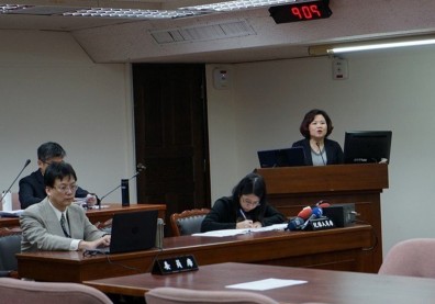 新勞長「工業、服務業月薪近5萬」 你有感嗎？