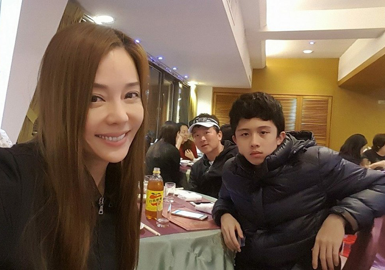 名人愛把子女送出國 變好變壞兩樣情