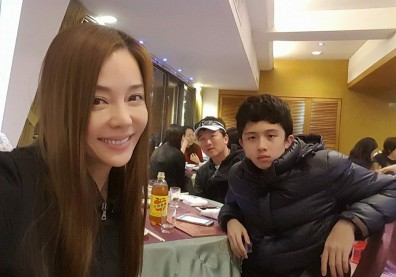 名人愛把子女送出國 變好變壞兩樣情