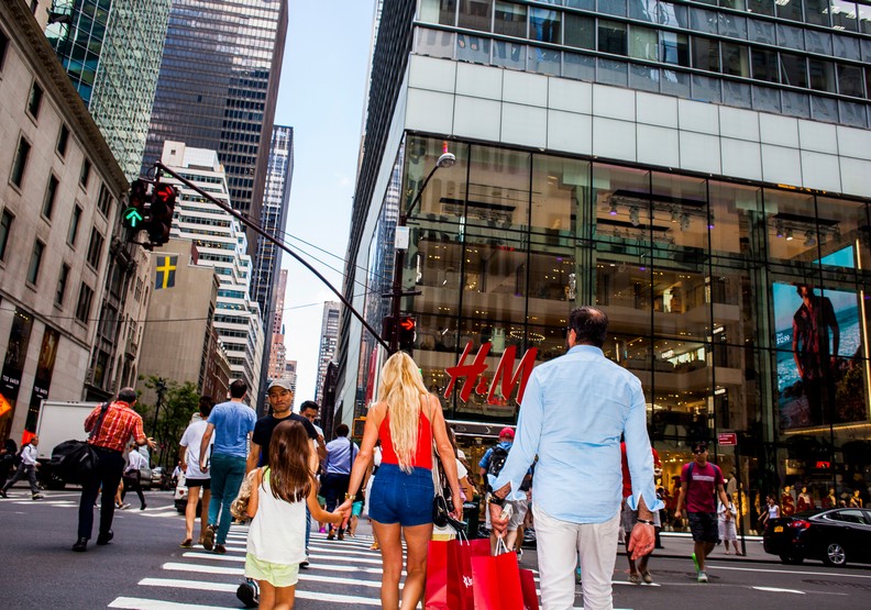快時尚退流行了？H&M價值43億美元衣服滯銷_img_3