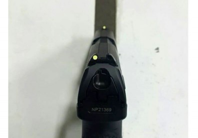 花4億採購的警用新配槍問題多 準星磷光點易脫落