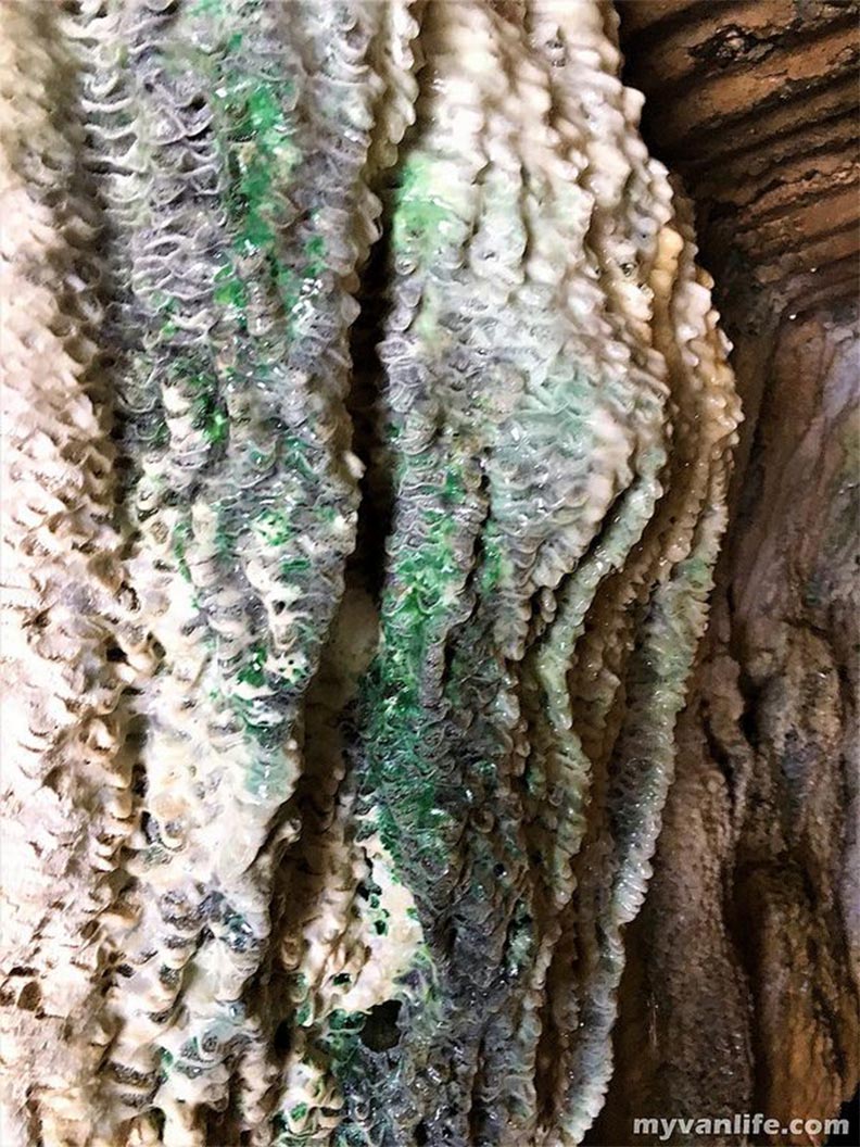 加拿大卑詩省:鐘乳石洞裡泡溫泉_img_11