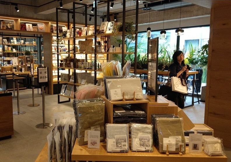 台灣書店一家家收 蔦屋書店霸氣開新店_img_4