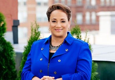 集體的聲音創造無窮力量 美國50+實踐生命永不退休