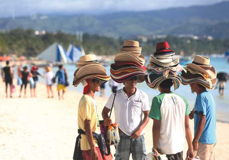 觀光客走開!為了環境,菲國將關閉長灘島半年_img_3