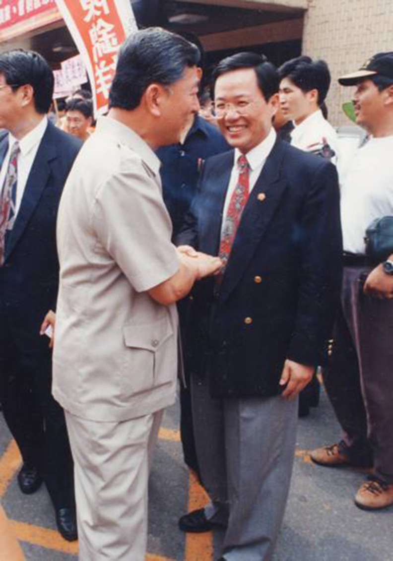 初選終於贏了! 丁守中練功24年只因這4人_img_1