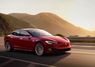 美國大廠股價震盪 亞馬遜、臉書、特斯拉有麻煩？