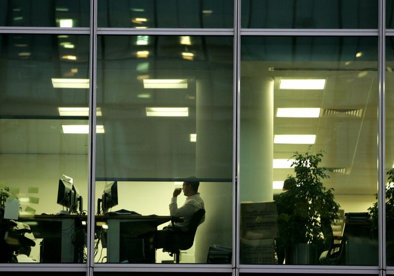 電腦自動關機！日韓都開啟強制下班政策_img_3